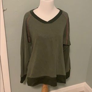 Columbia lone sleeve shirt